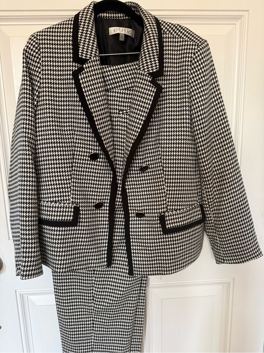 Kasper Black and White Houndstooth Pantsuit